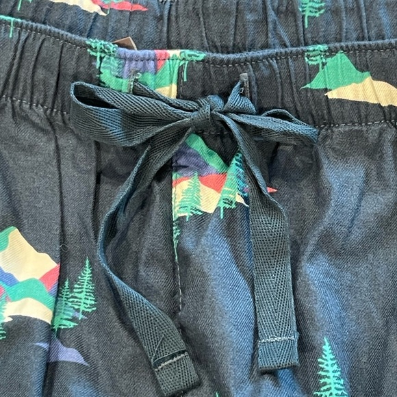 NWT Eddie Bauer Women’s Flannel Pajama Bottoms, Blue with Evergreen Trees, XL - Picture 6 of 14